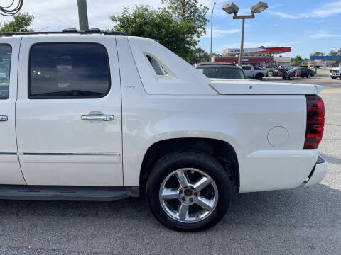 2012 Chevrolet Avalanche LTZ