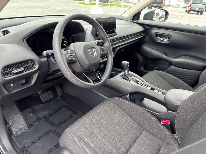2023 Honda HR-V LX