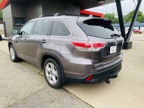 2016 Toyota Highlander