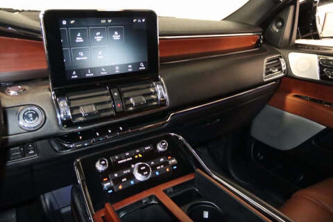 2020 Lincoln Navigator L Reserve