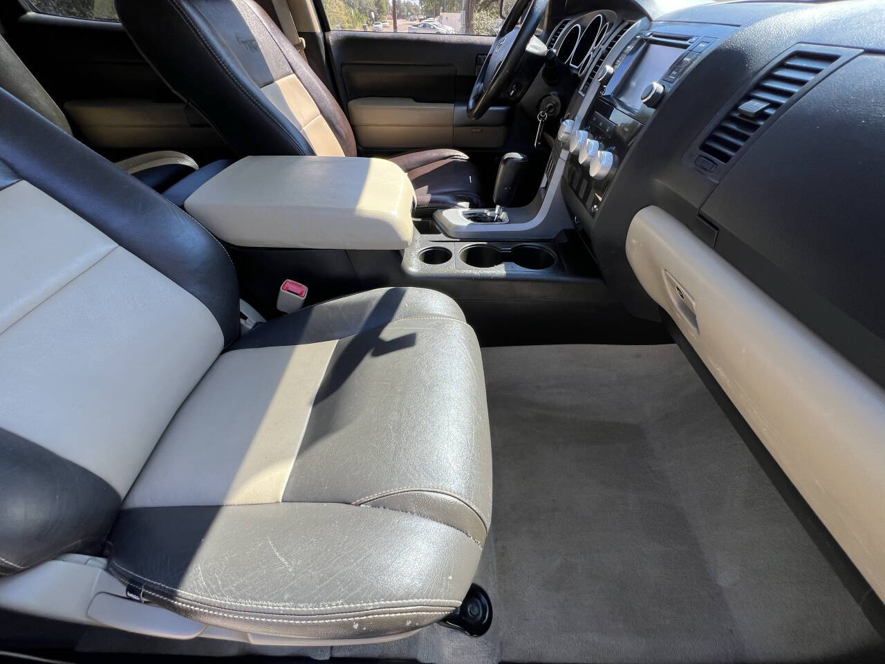 Used Car 2010 Toyota Tundra  Grade 4x4 4dr Crewmax Cab Pickup Sb (5.7l V8 Ffv) For Sale Under $20,000 In Austin, Texas