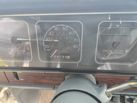 1989 Chevrolet Caprice Classic LS Brougham