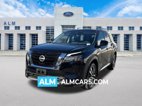 2023 Nissan Pathfinder Platinum
