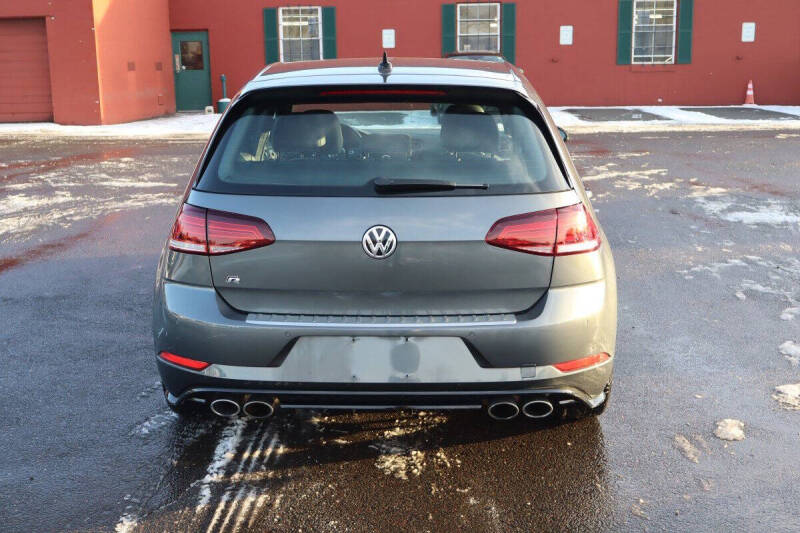 2019 Volkswagen Golf R 4Motion