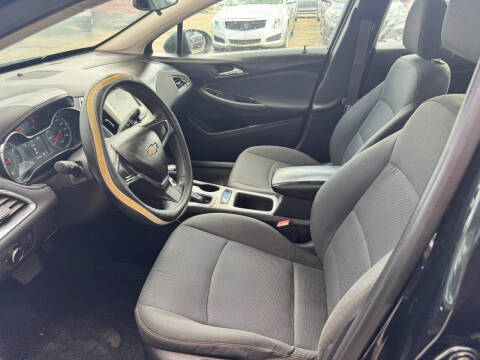 2017 Chevrolet Cruze LS Auto