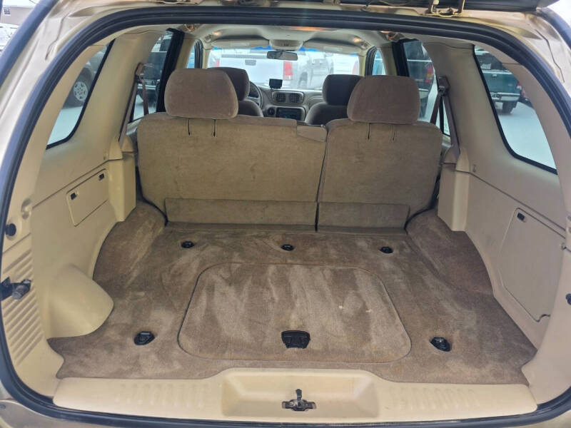 2004 Chevrolet TrailBlazer LS