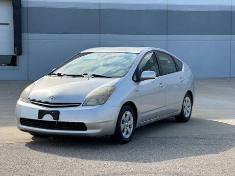 2006 Toyota Prius for sale at Clutch Motors in Lake Bluff IL