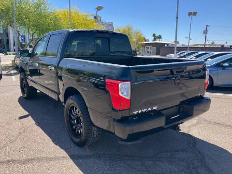2019 Nissan Titan SV