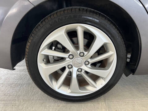 2017 Acura ILX w/Tech