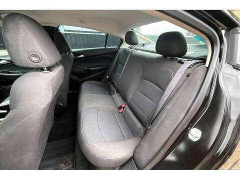 2017 Chevrolet Cruze LS Auto