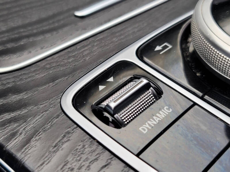 2016 Mercedes-Benz C-Class