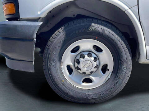 2020 Chevrolet Express 2500