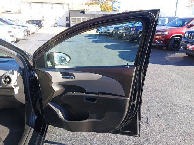 2012 Chevrolet Sonic LT