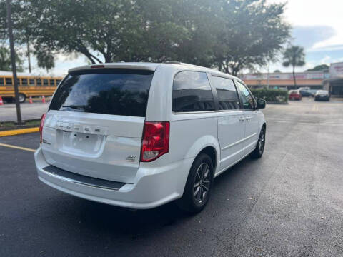 2017 Dodge Grand Caravan SXT