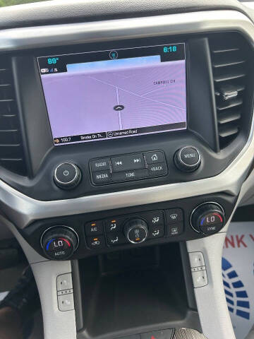 2017 GMC Acadia SLT-1