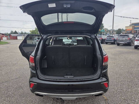 2018 Hyundai Santa Fe SE