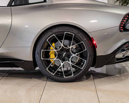 2026 Aston Martin Vanquish