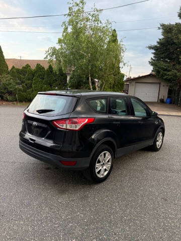 2014 Ford Escape S