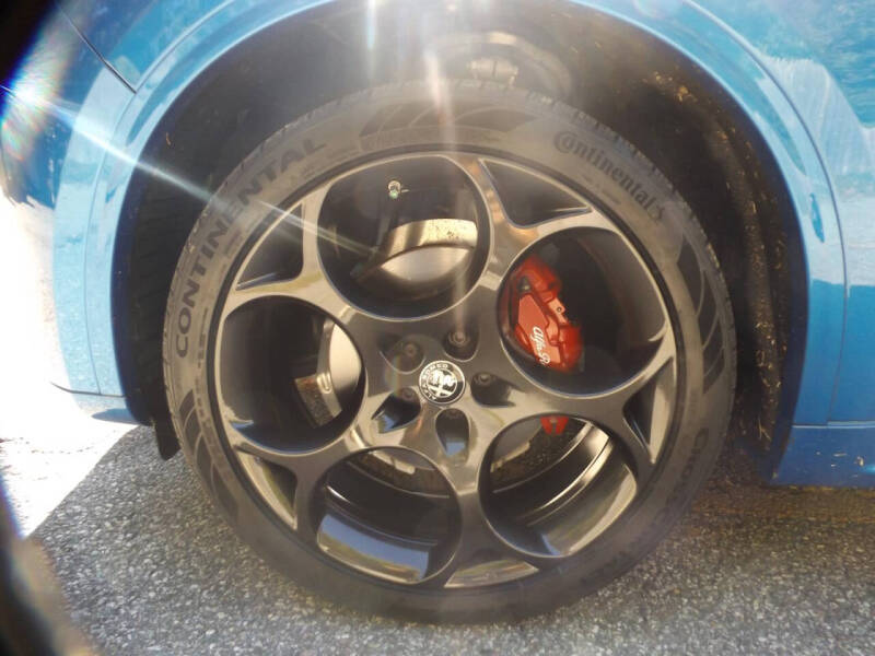 2022 Alfa Romeo Stelvio Veloce