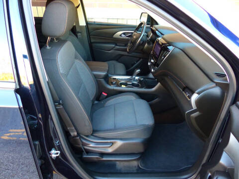 2020 Chevrolet Traverse LT Cloth