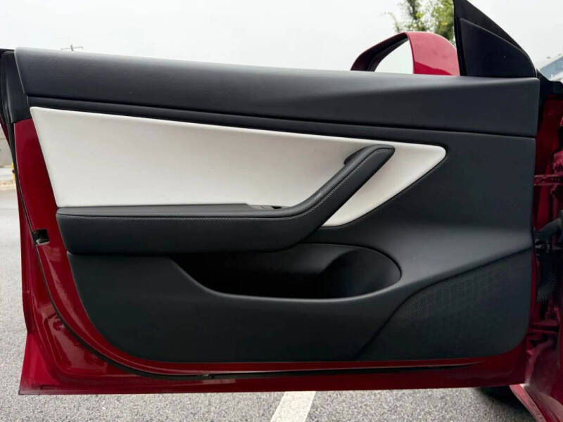 2020 Tesla Model 3 Performance