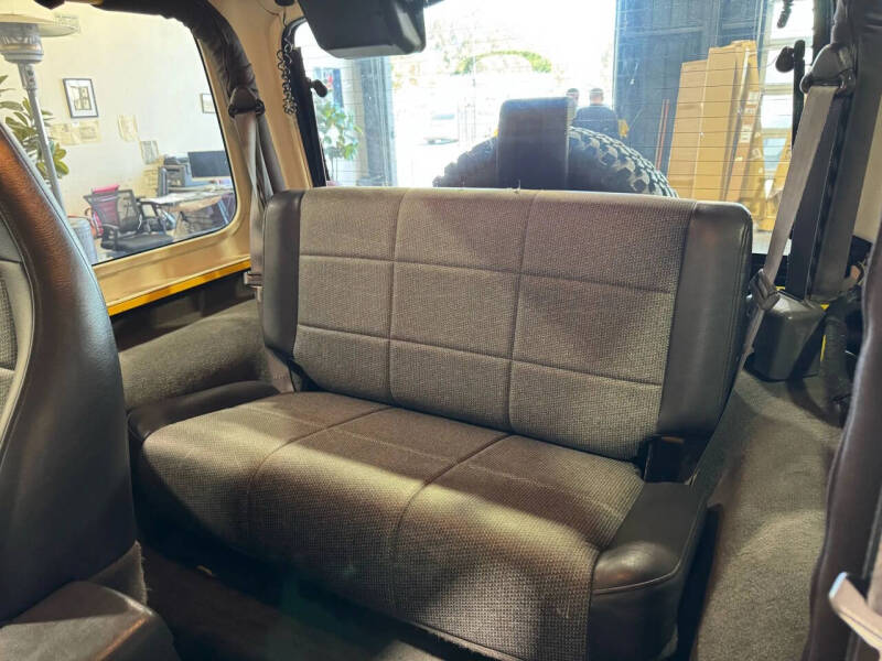 2000 Jeep Wrangler SE