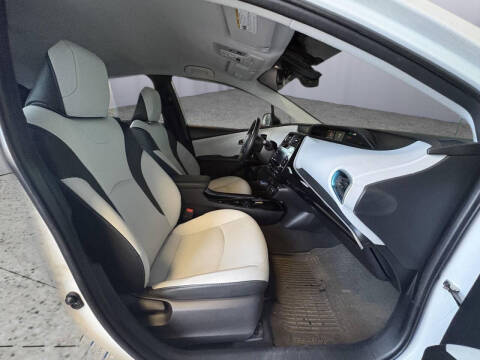 2022 Toyota Prius XLE AWD-e