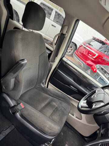 2017 Dodge Grand Caravan SE