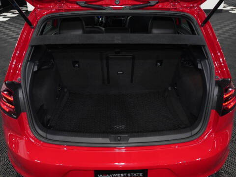 2016 Volkswagen Golf R 4Motion