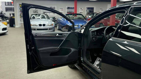 2015 Volkswagen Golf GTI S