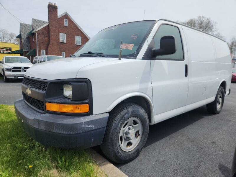 2007 Chevrolet Express for sale at COLONIAL AUTO SALES in North Lima OH