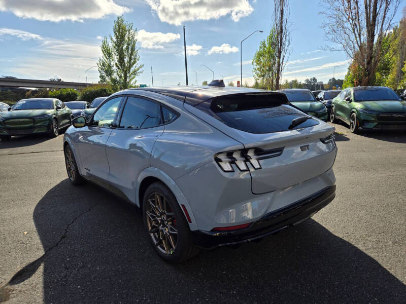 2025 Ford Mustang Mach-E GT