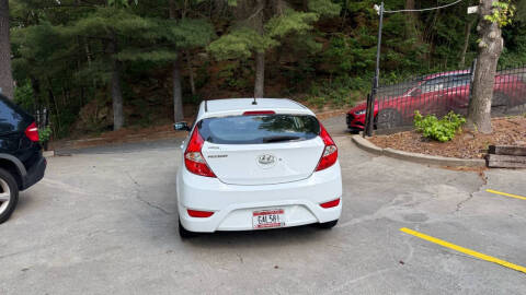 2017 Hyundai Accent SE