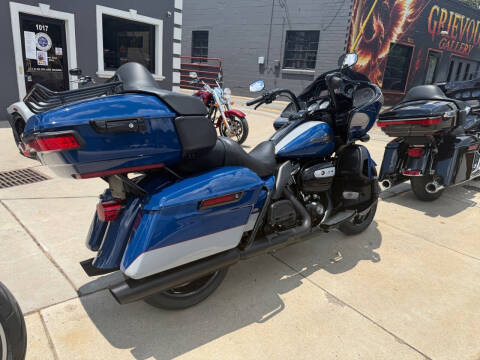 2023 Harley-Davidson Road Glide LIMITED FLTRK