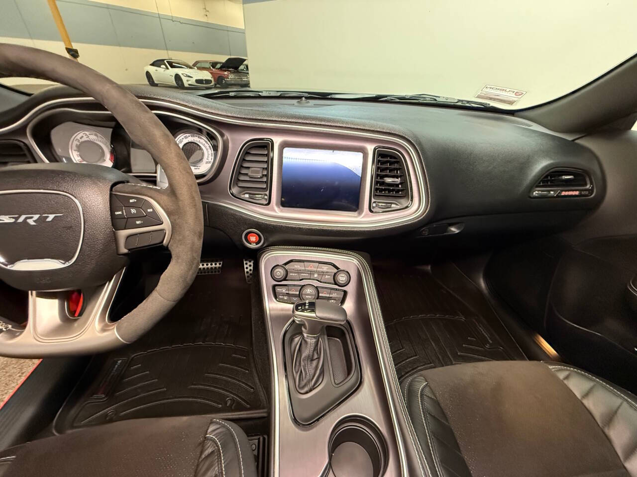 2018 Dodge Challenger 16