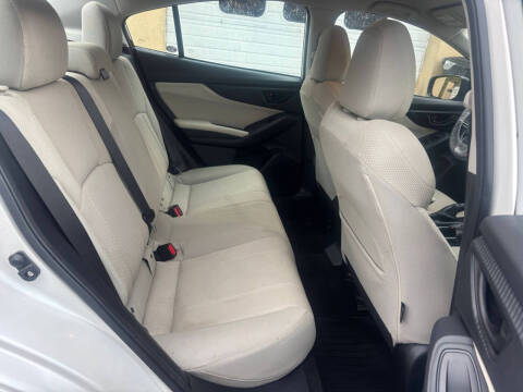 2017 Subaru Impreza 2.0i