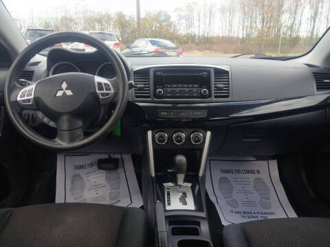 2016 Mitsubishi Lancer ES