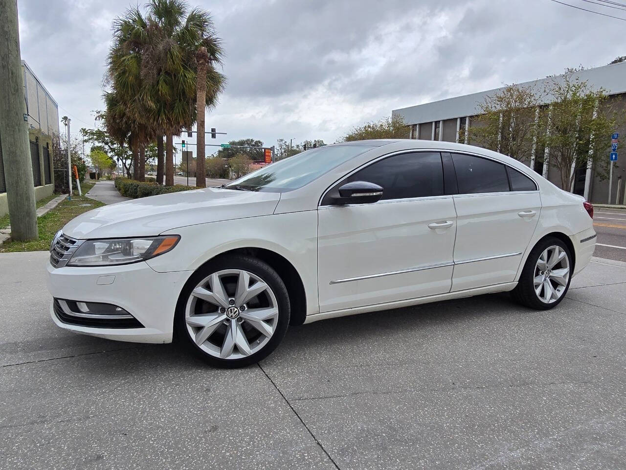 2013 Volkswagen CC for sale at Bascarshop in Tampa, FL