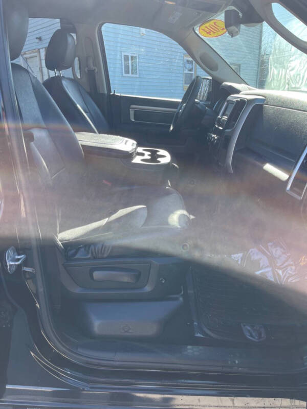 2014 RAM 1500 SLT