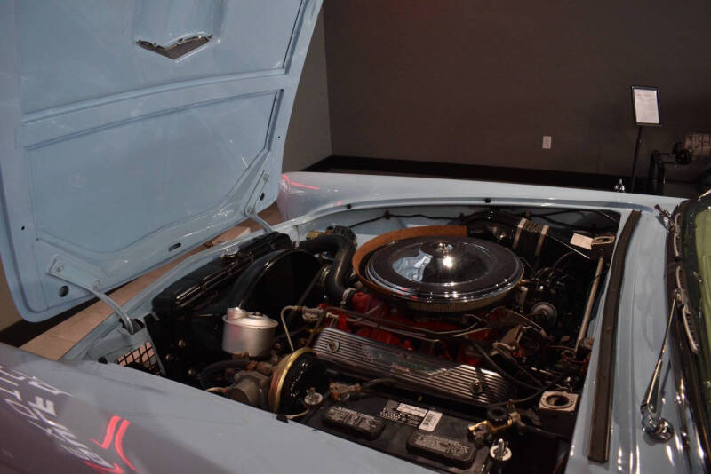 1957 Ford Thunderbird