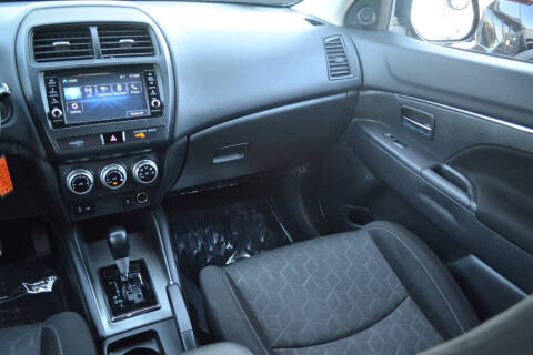 2020 Mitsubishi Outlander Sport ES