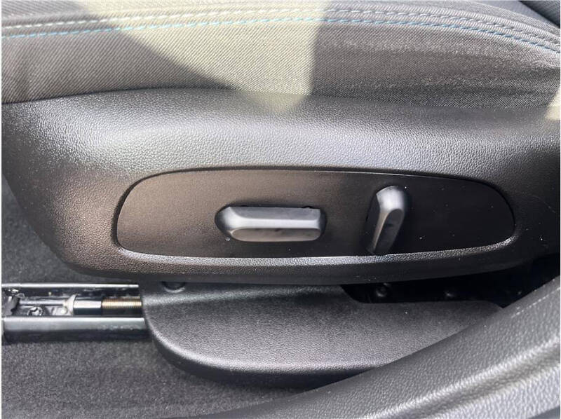 2018 Chevrolet Cruze LT Manual