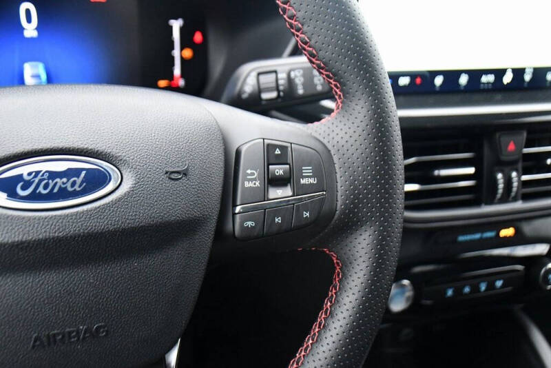 2026 Ford Escape ST-Line Select