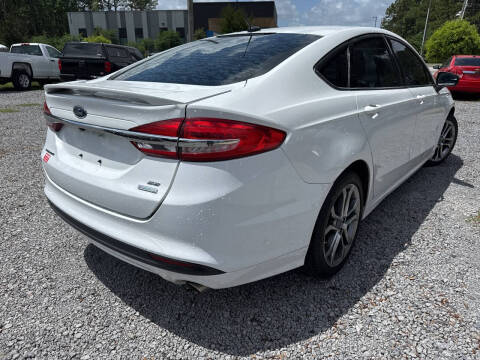2017 Ford Fusion SE