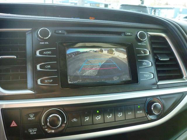 2016 Toyota Highlander LE