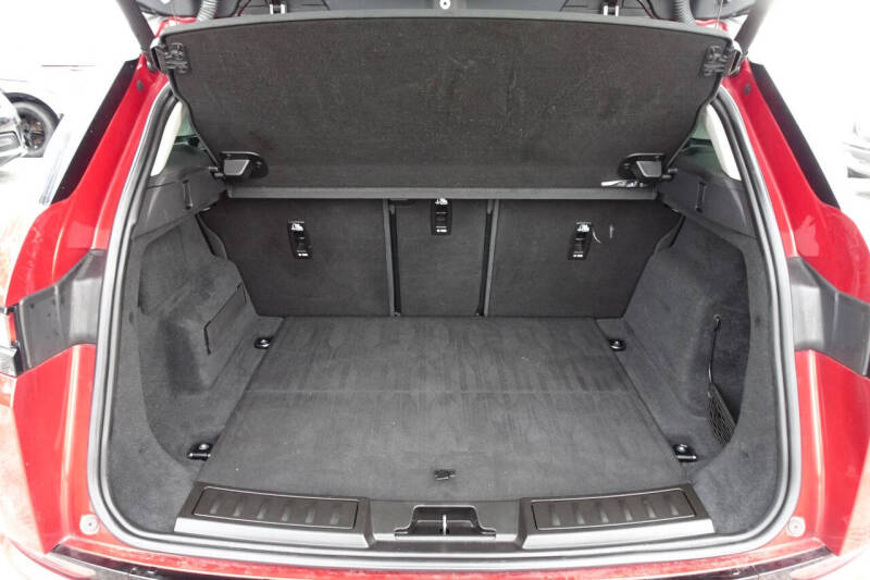 2020 Land Rover Range Rover Evoque SE