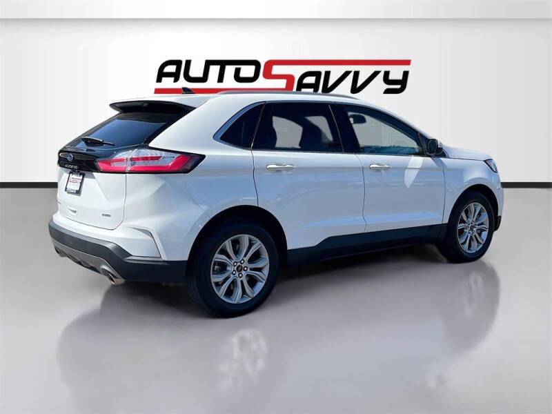2024 Ford Edge Titanium