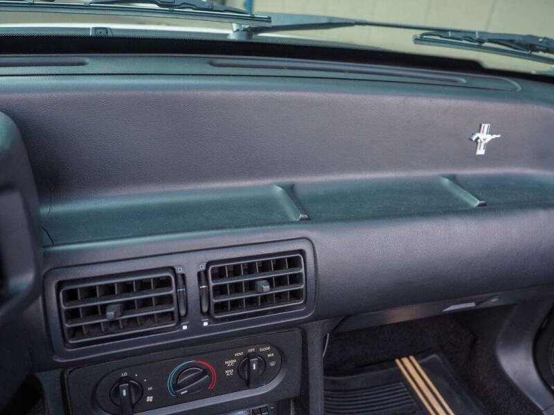 1991 Ford Mustang LX 5.0