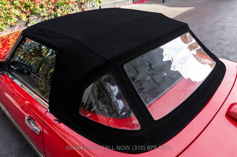 1987 Mercedes-Benz 560SL