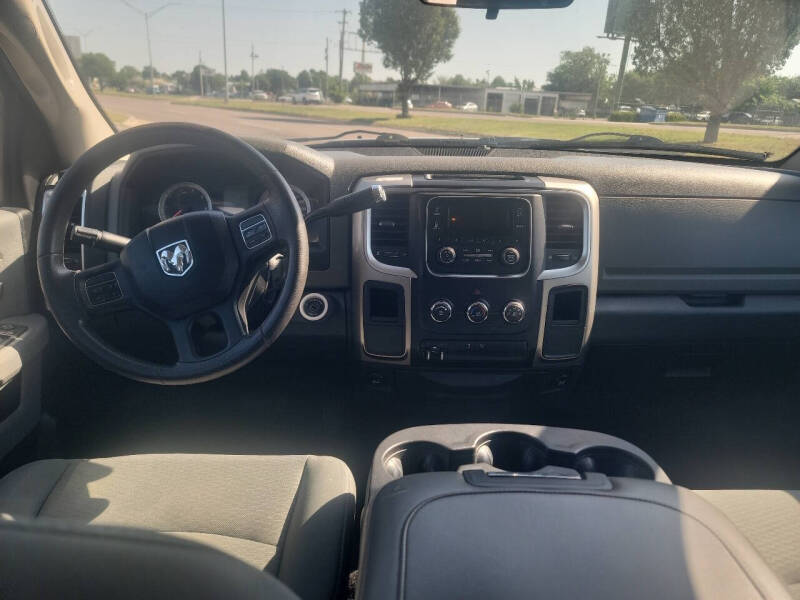2013 RAM 1500 SLT